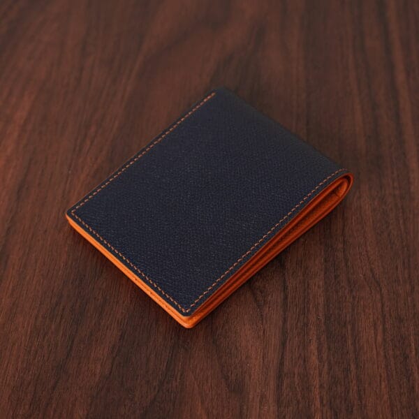 Classic Bifold - Image 9