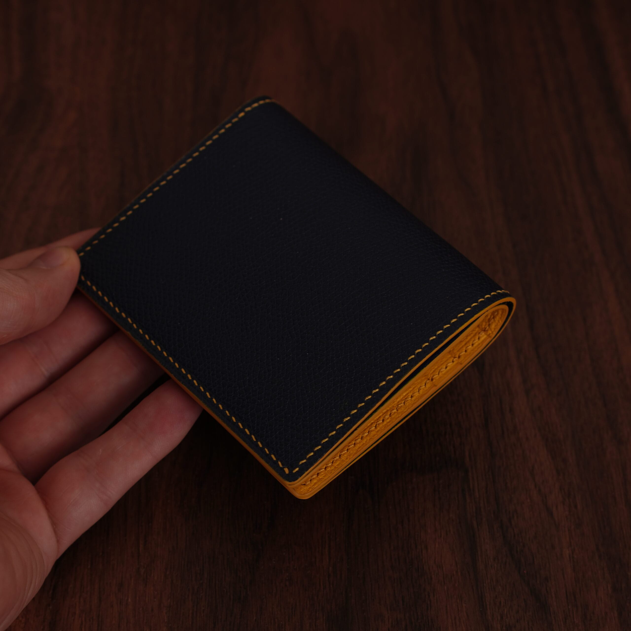 Compact Bifold - Marine Dauphin - Image 3